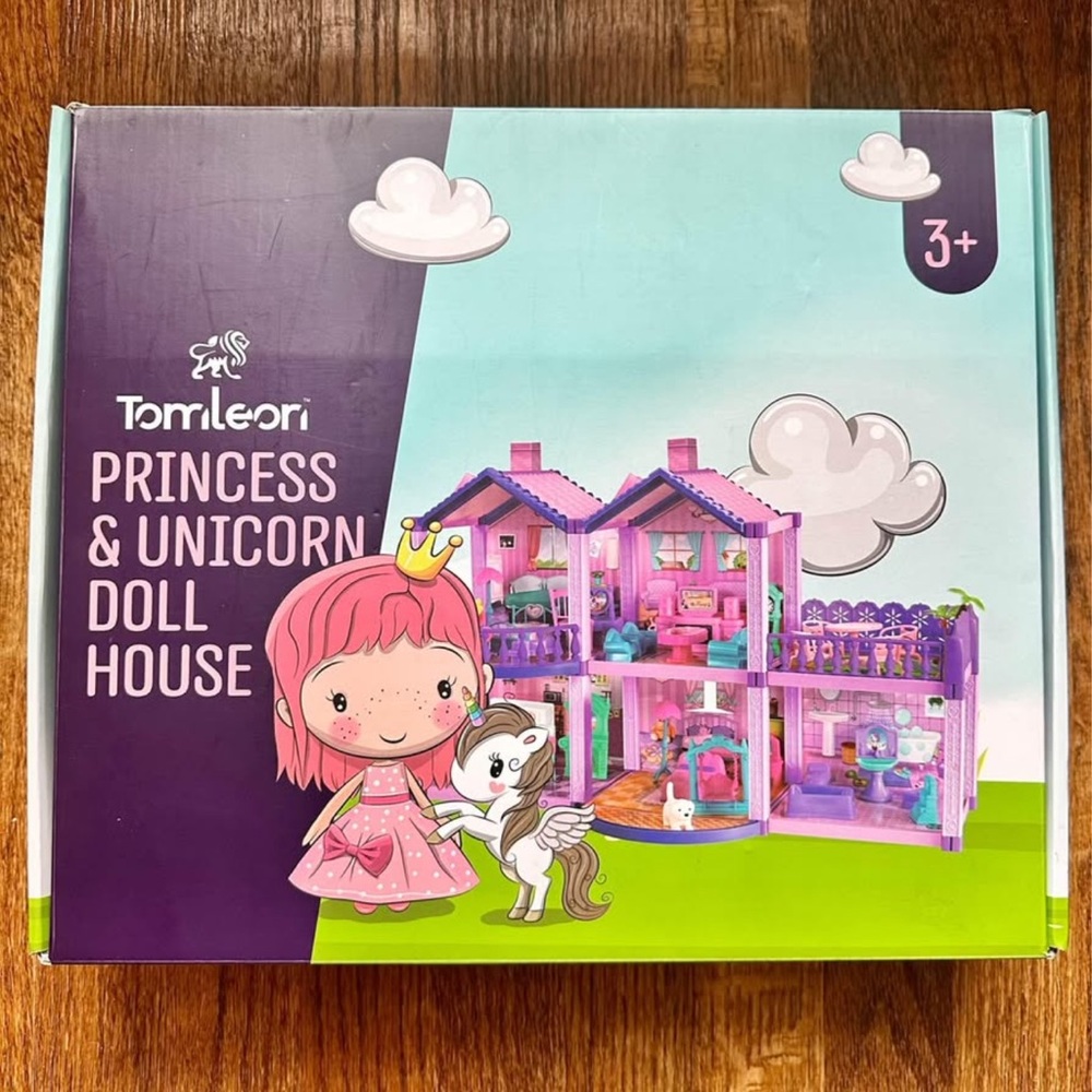 Tomleon Princess & Unicorn Doll House